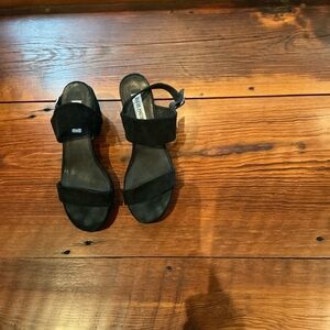 Steve Madden Black Suede Sandals